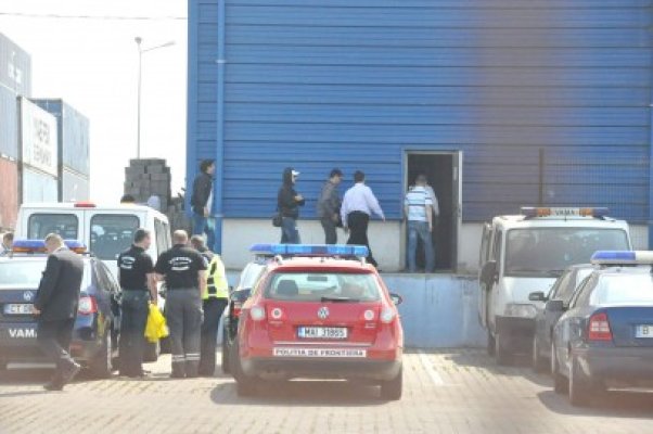 7 persoane din lotul inculpaţilor în dosarul şpăgii din Port au fost eliberate